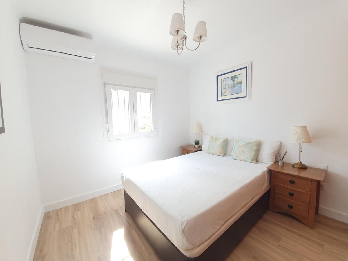 Beautiful 5 Bedroom Villa, Sea Views, Private Pool, Estepona Newly Refurbished 外观 照片