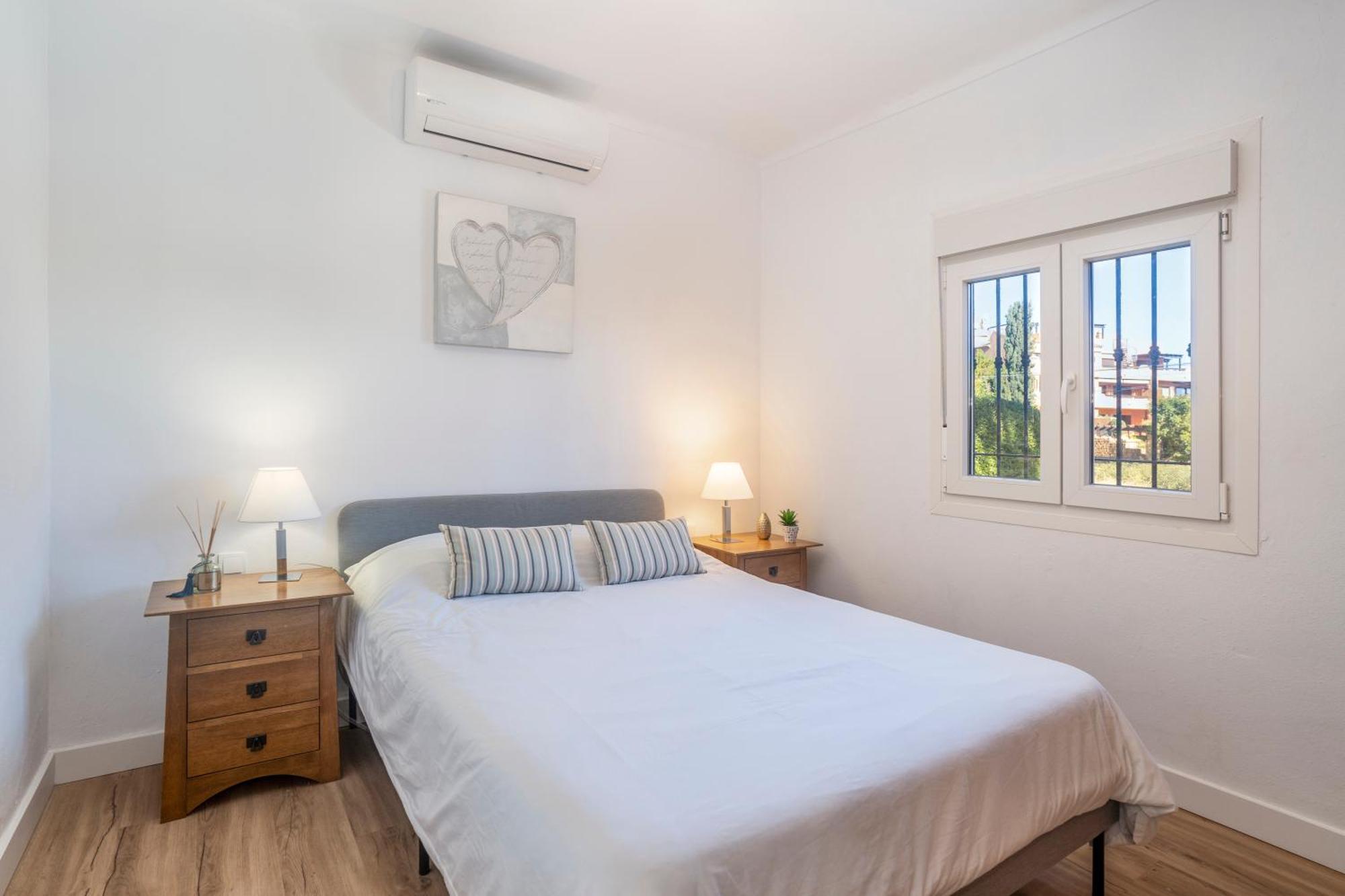 Beautiful 5 Bedroom Villa, Sea Views, Private Pool, Estepona Newly Refurbished 外观 照片